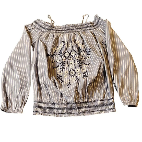 Xhilaration Blue and White Off Shoulder Blouse, Small - Picture 3 of 7